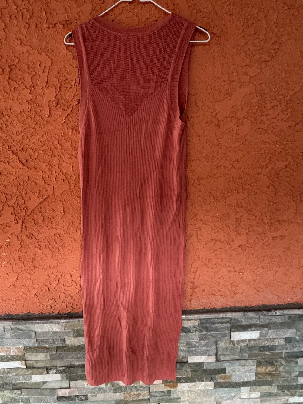 Gap Sleeveless Ribbed Midi Dress in Coral Pink - Picture 5 of 7